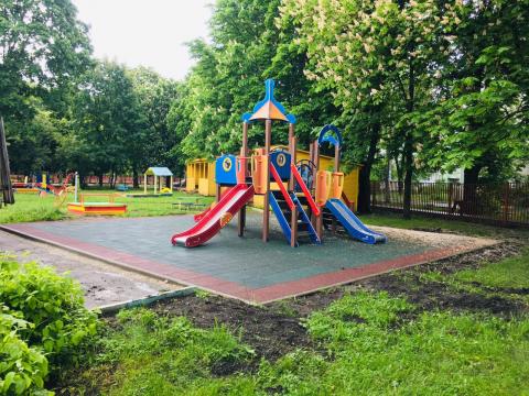 Ударопоглощающее покрытие для игрового комплекса